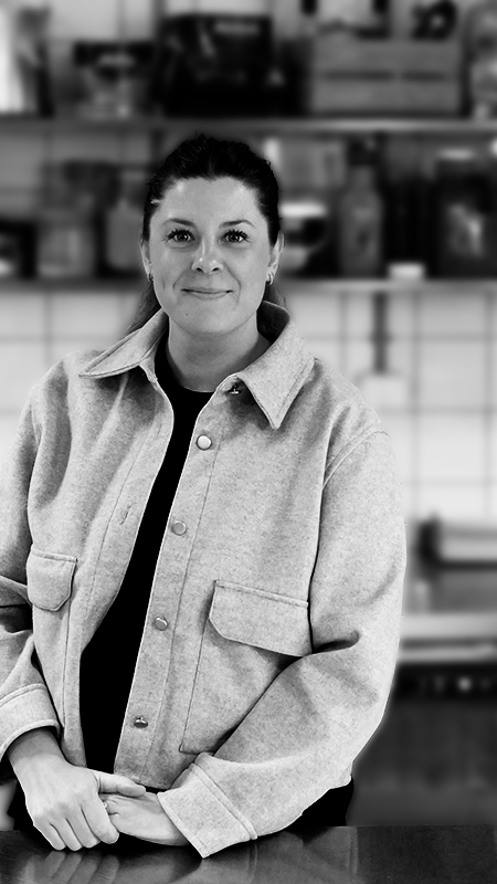 Louise Skröder.