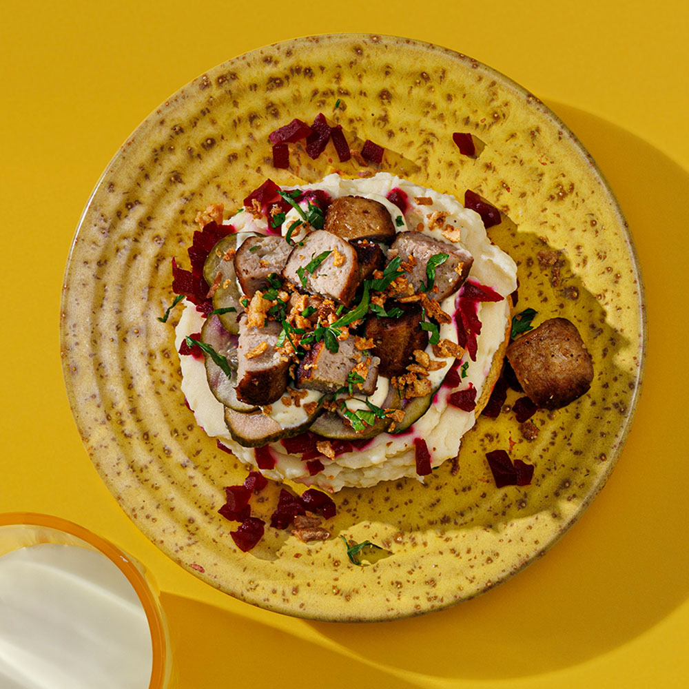 Mosmacka med köttbullar.